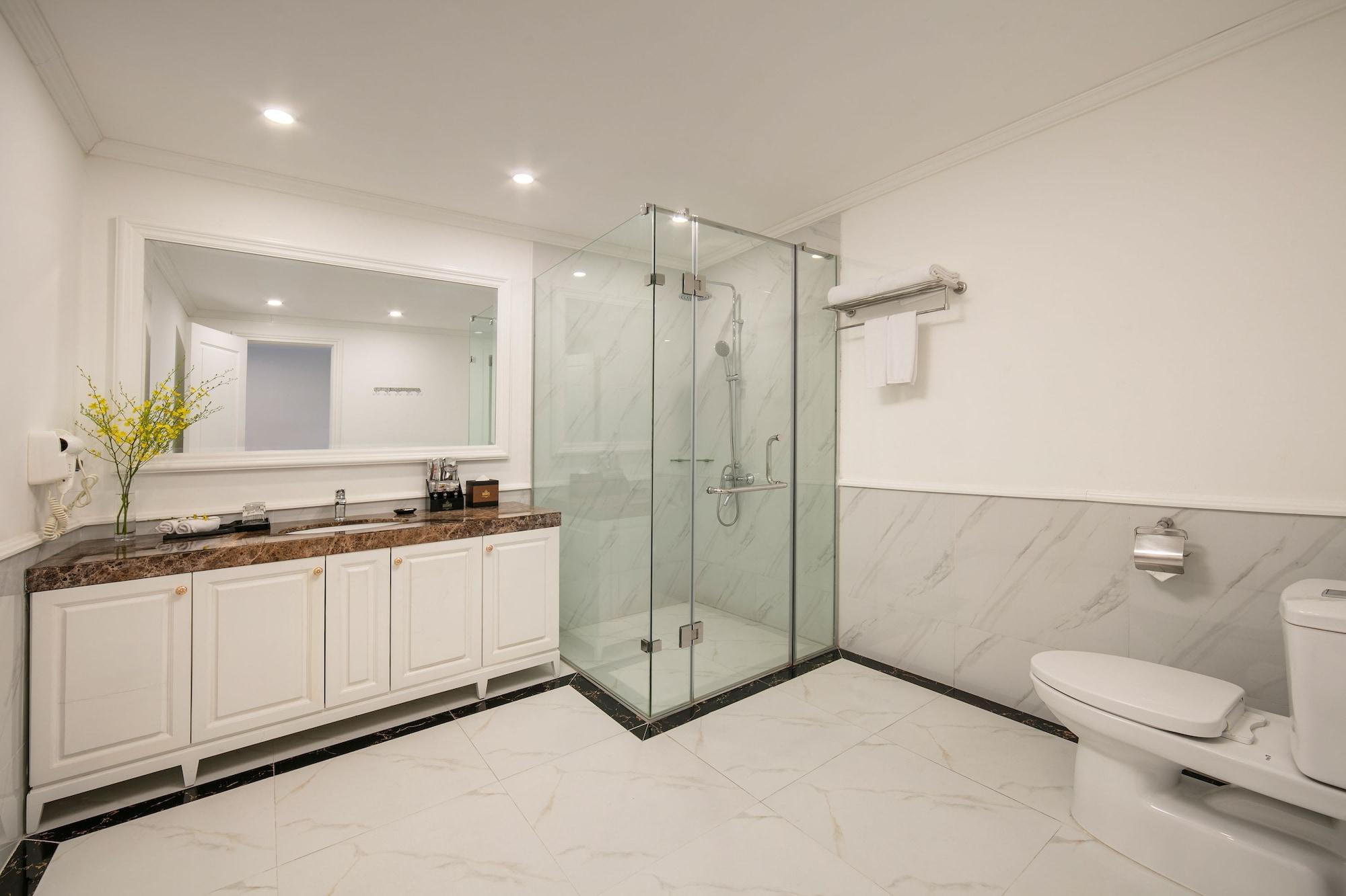 Adonis Hotel Hanoi Bagian luar foto