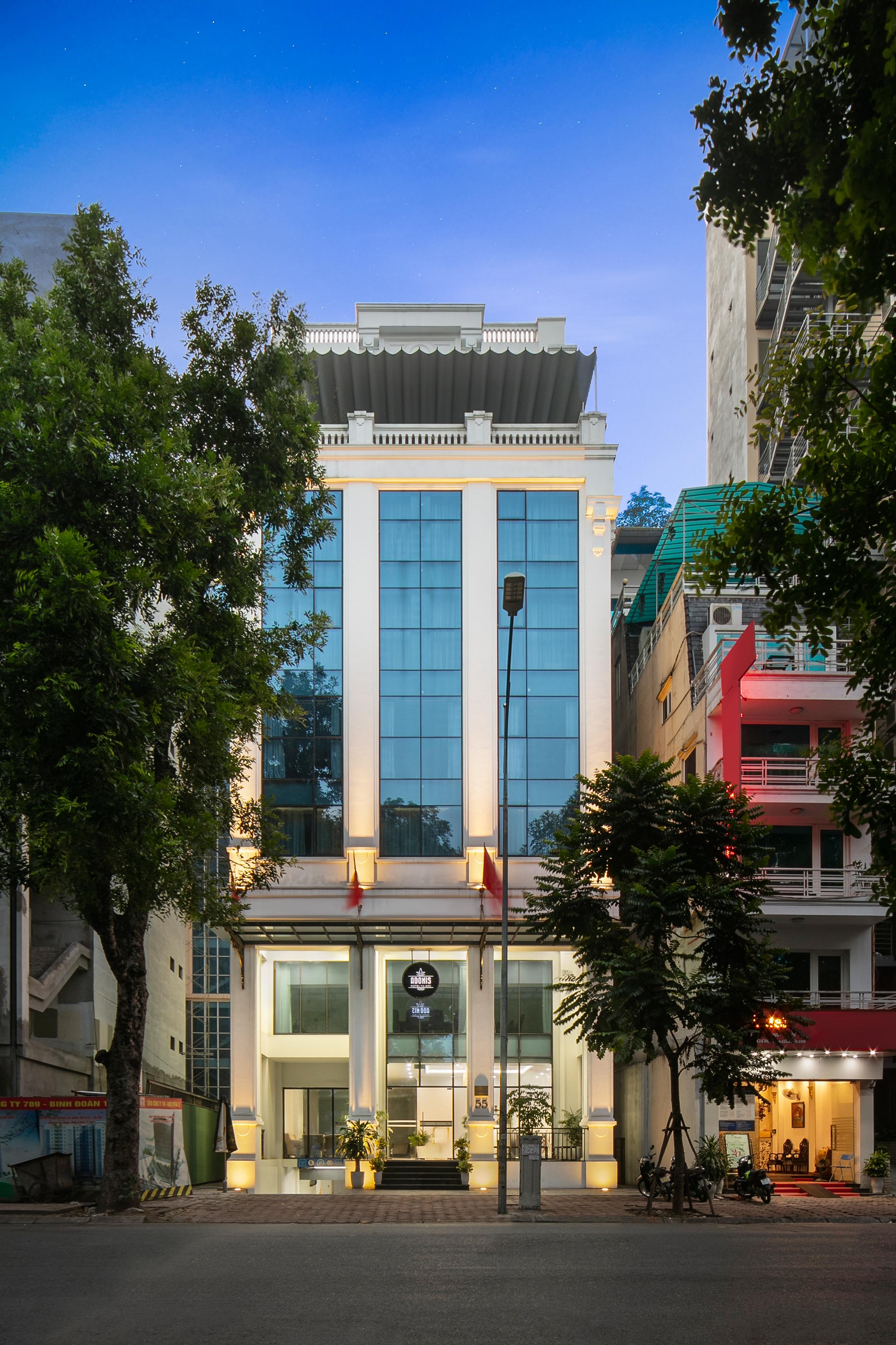 Adonis Hotel Hanoi Bagian luar foto